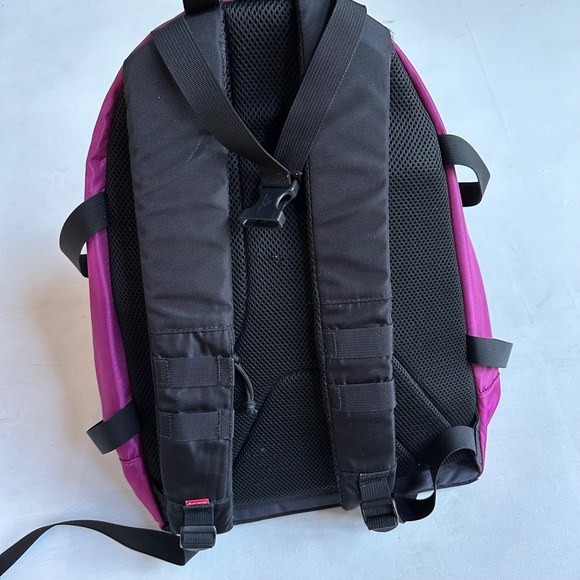 Supreme FW19 Magenta Pink Cordura Backpack - Picture 6 of 9